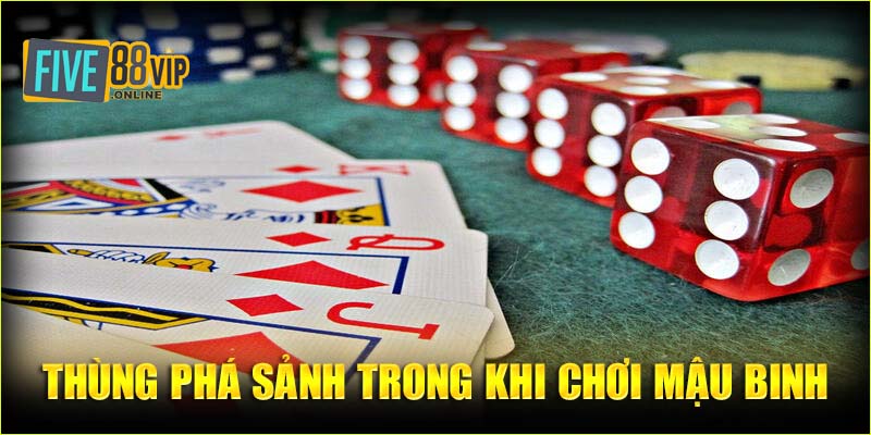 Thùng phá sảnh trong khi chơi Mậu Binh